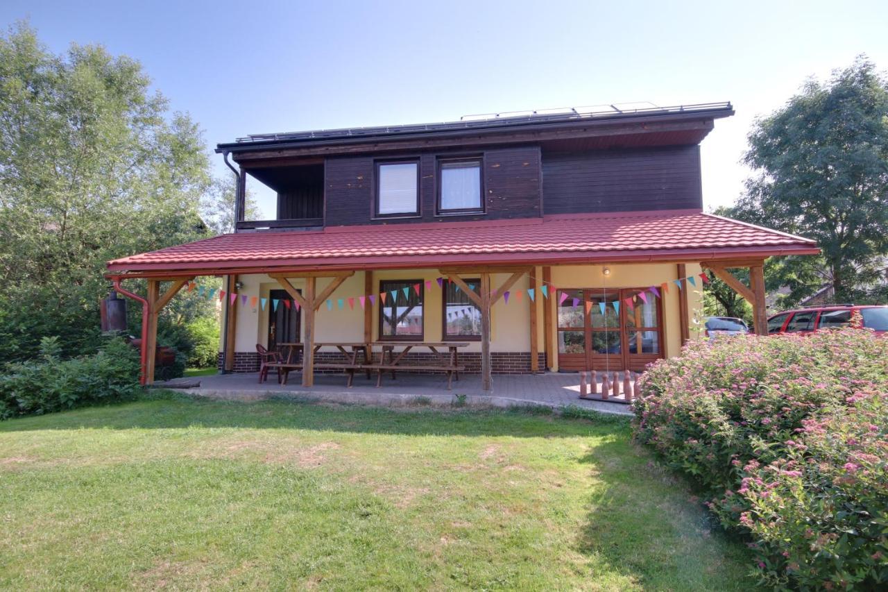 Chata Pod Hajkem Vrchlabí Exteriör bild